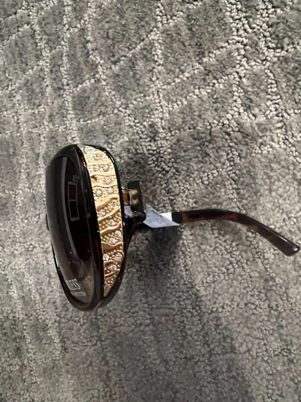 GUESS Women's Tortoise Brown Gradient Sunglasses with Crystal Temples - Picture 5 of 8